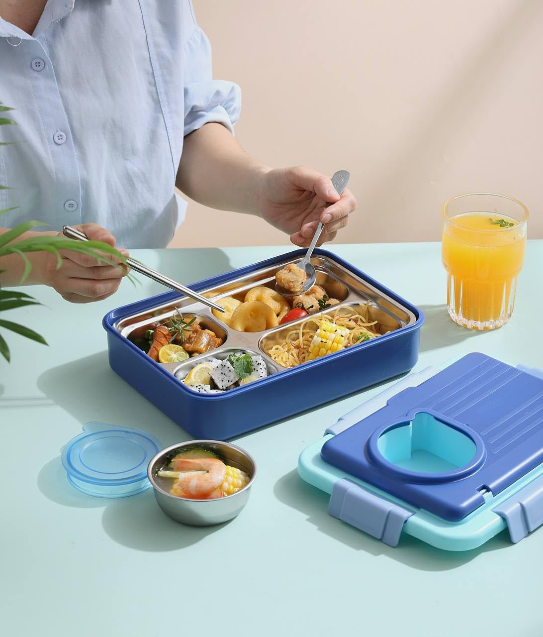 Silly Willy Lunch Box 4 Compartment